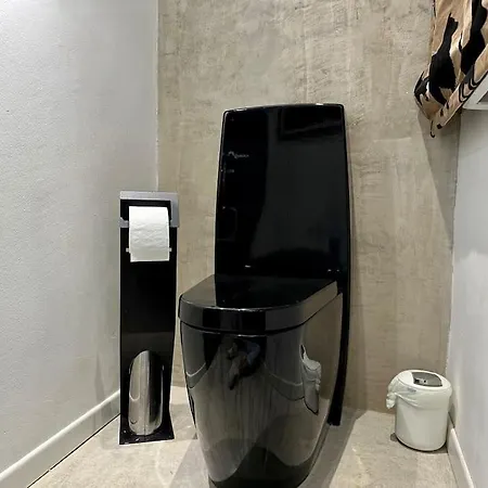 Apartmán Spacious Triplex Penthouse In Prime Location *