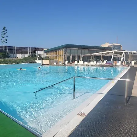 Apartment Spacious Triplex Penthouse In Prime Location Sliema